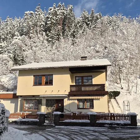 With Terrace & Parking Near Red Bull Ring, Nature & Relaxation סנט מיכאל אין אוברסטירמרק
