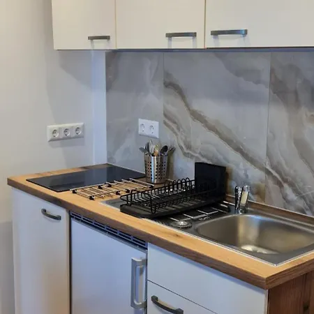 Anna S Cozy With Private Forest, Canopy Terrace & Parking, Near Praebichl Sankt Michael in Obersteiermark