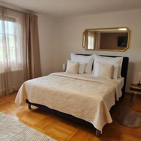 Anna S Cozy With Private Forest, Canopy Terrace & Parking, Near Praebichl