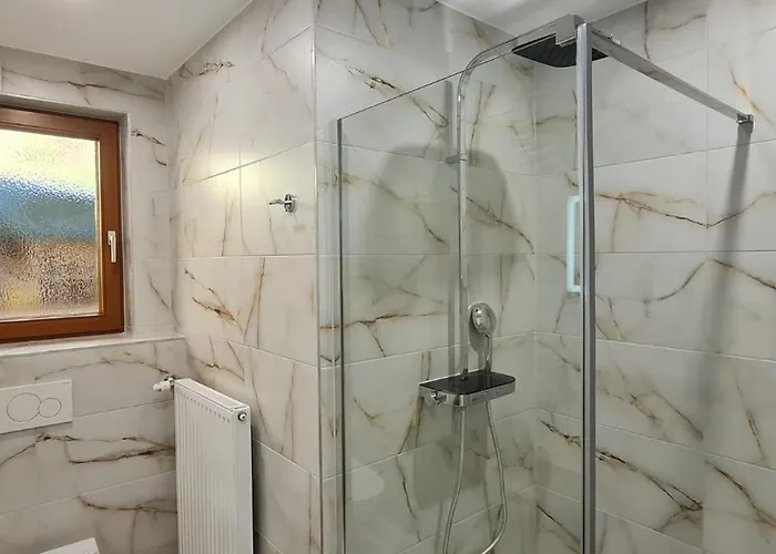 아파트 Anna S Cozy With Private Forest, Canopy Terrace & Parking, Near Praebichl 장크트 미하엘 인 오베르슈타이어마르크