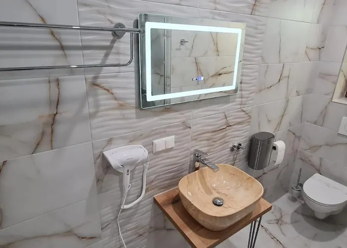 Anna S Cozy With Private Forest, Canopy Terrace & Parking, Near Praebichl *