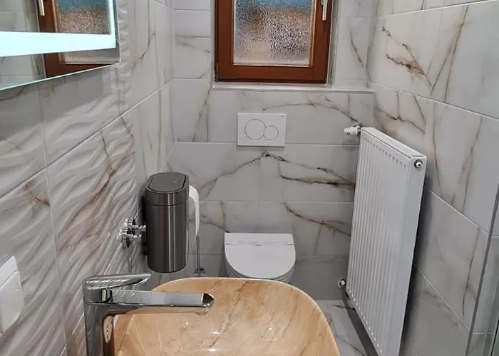 Anna S Cozy With Private Forest, Canopy Terrace & Parking, Near Praebichl Sankt Michael in Obersteiermark