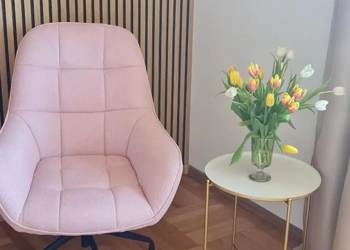 Anna S Cozy With Private Forest, Canopy Terrace & Parking, Near Praebichl Apartmán Sankt Michael in Obersteiermark