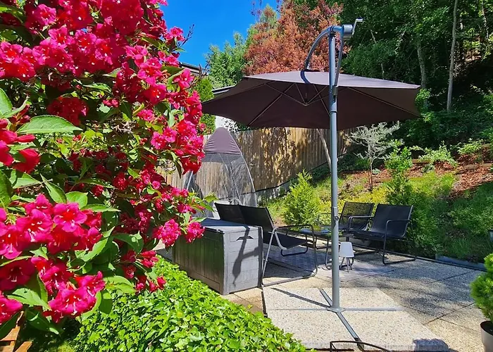 Anna S Cozy With Private Forest, Canopy Terrace & Parking, Near Praebichl *