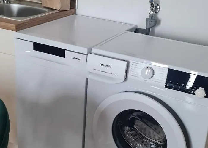 Anna S Cozy With Private Forest, Canopy Terrace & Parking, Near Praebichl Sankt Michael in Obersteiermark